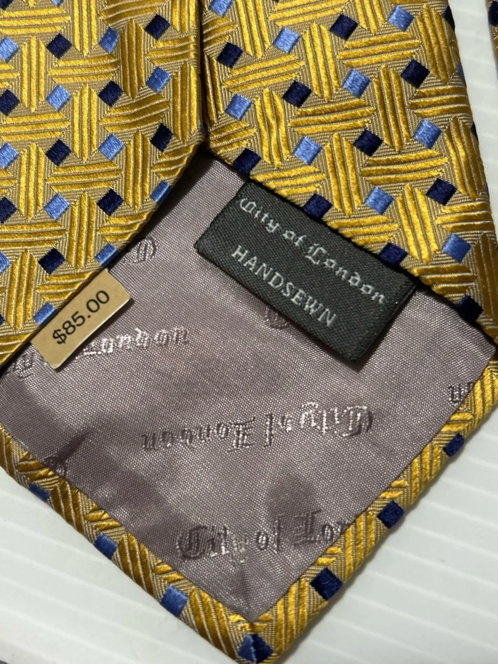 Men's Gold Geometric Pattern Tie with Navy Accents
